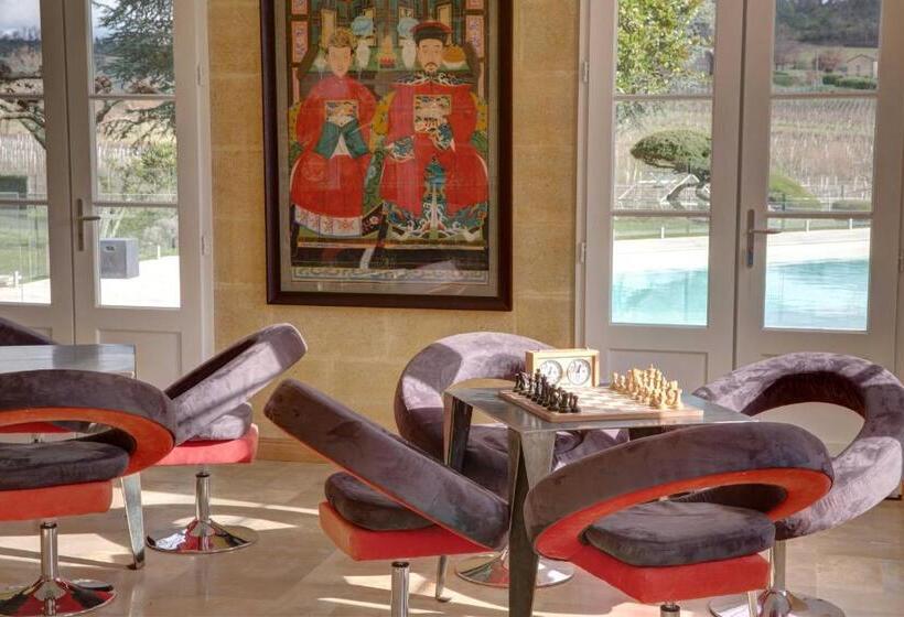 مبيت وإفطار Chateau Du Palanquey & Spa