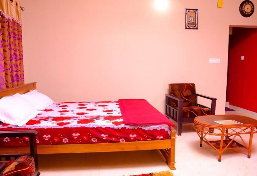 Bed and Breakfast Coorg Girinivas Deluxe Homestay Wi Fi