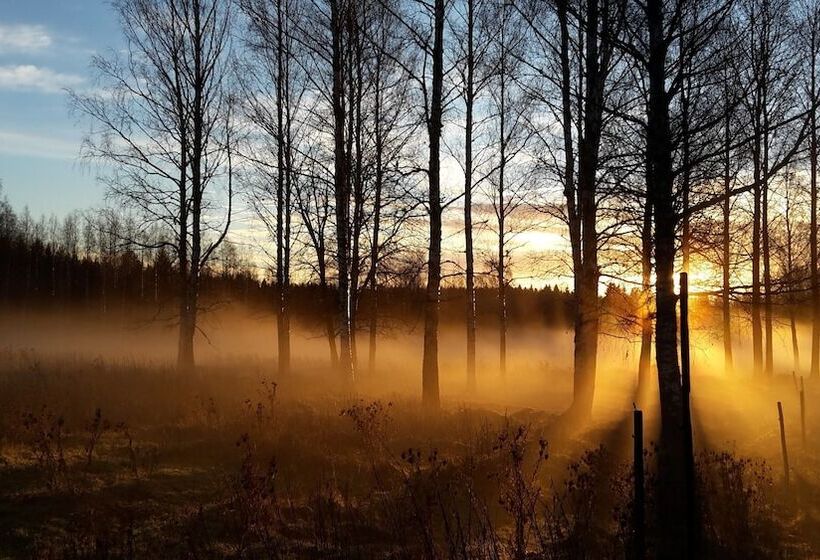 تختخواب و صبحانه Ulvsbomuren Vildmark & Lantliv