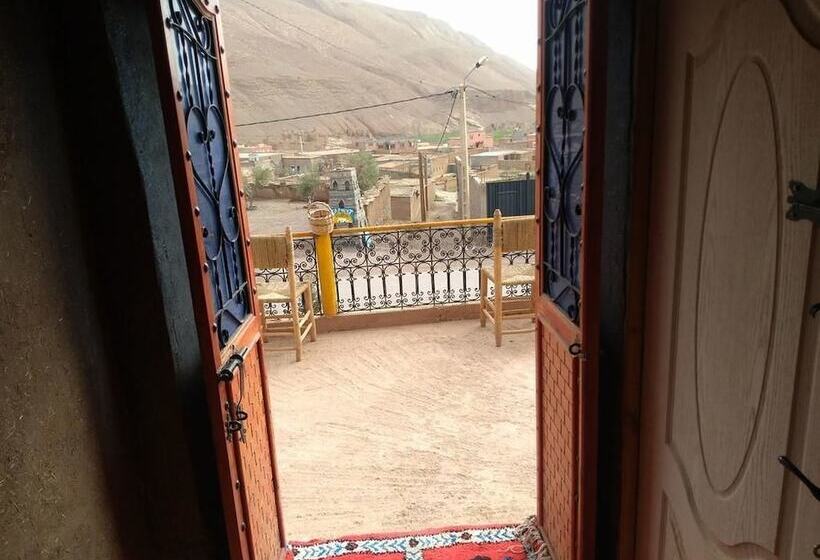 فندق فئة نجمة واحدة Auberge Amazigh