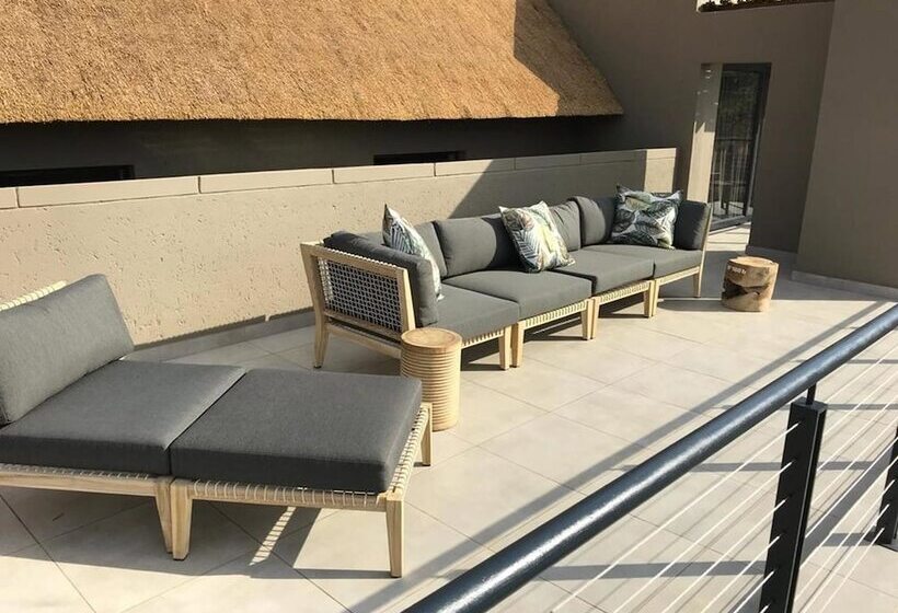 ホテル Bakubung Self Catering Chalets