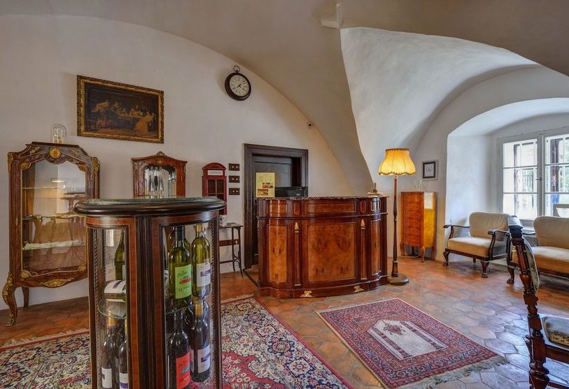 בית מלון כפרי Chateau Hostačov