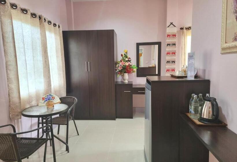 فندق Chiangkham Grand Villa   Sha Certified