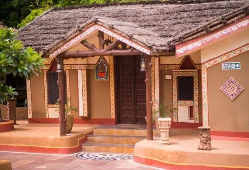 Отель Chouki Dhani Resort