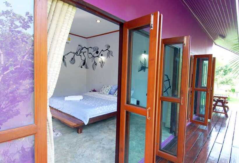 فندق Doembang Villa