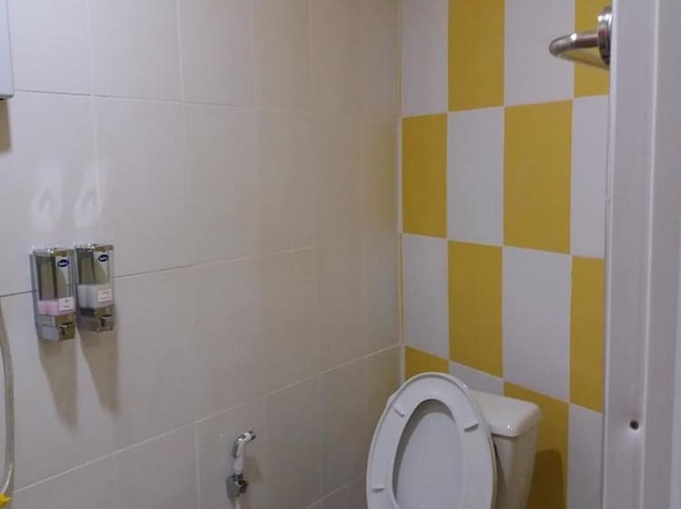 هتل Heuan Na Khee