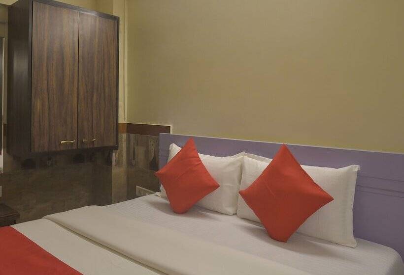Отель Jaya Mahal By Oyo Rooms