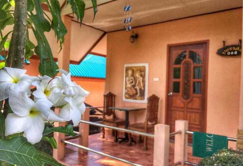 هتل Mourakot Resort
