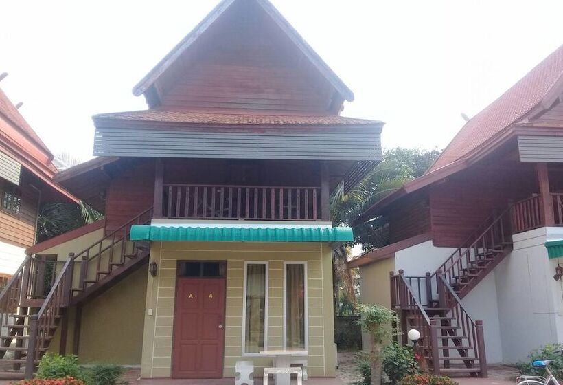 هتل Sawatdee Resort