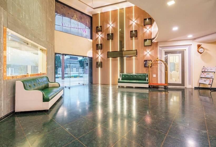 Отель Treebo Westview