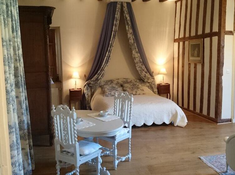 بنسيون Chateau Des Roises