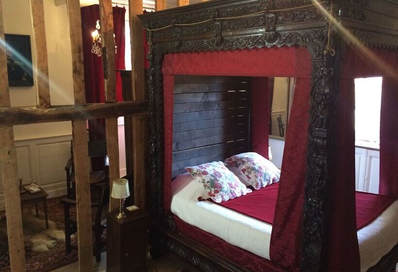 بنسيون Château Fleury La Forêt