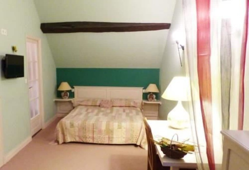 펜션 Le Relais De Nozieux