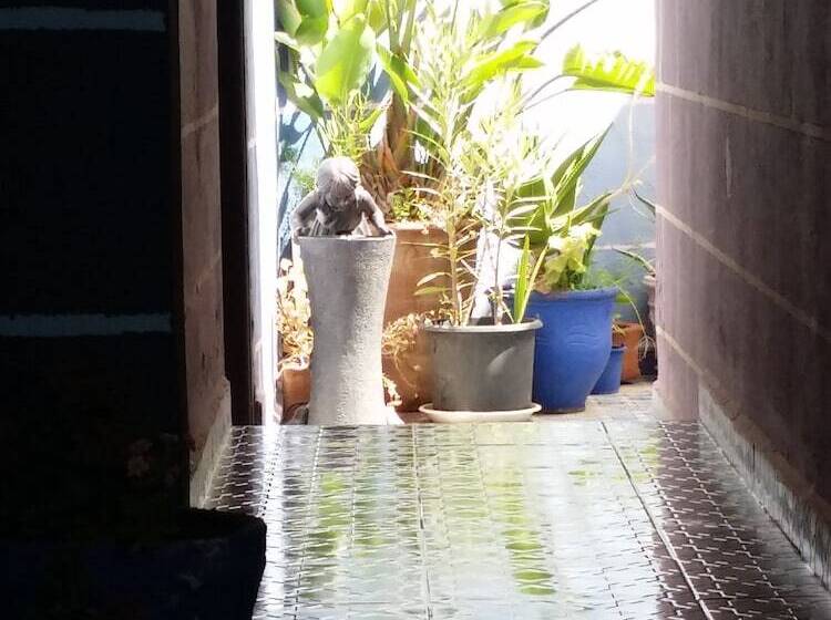 پانسیون Les Tajines Bleus