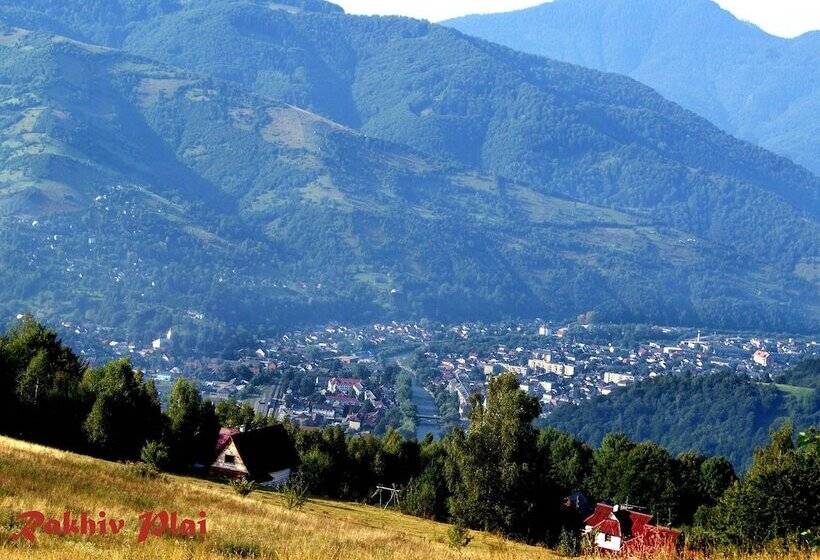 بنسيون Rakhiv Plai