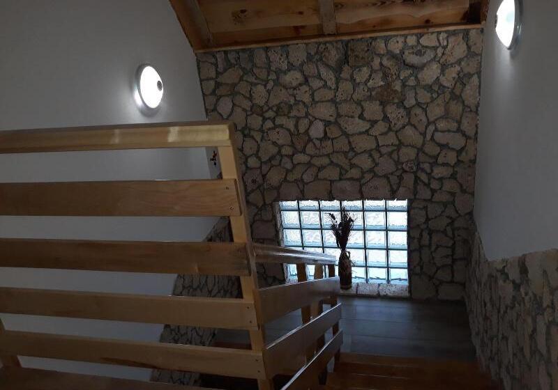 פנסיון Rustic Lodge Plitvice