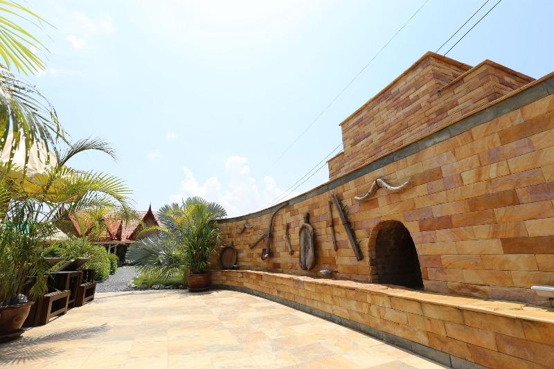 بنسيون The Orchid Resort & Relax