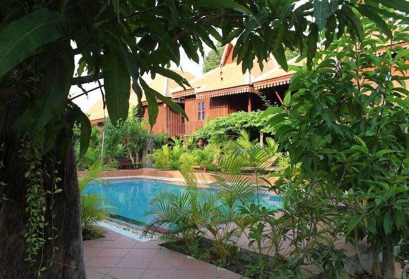 בית מלון כפרי Angkor Rest Villa
