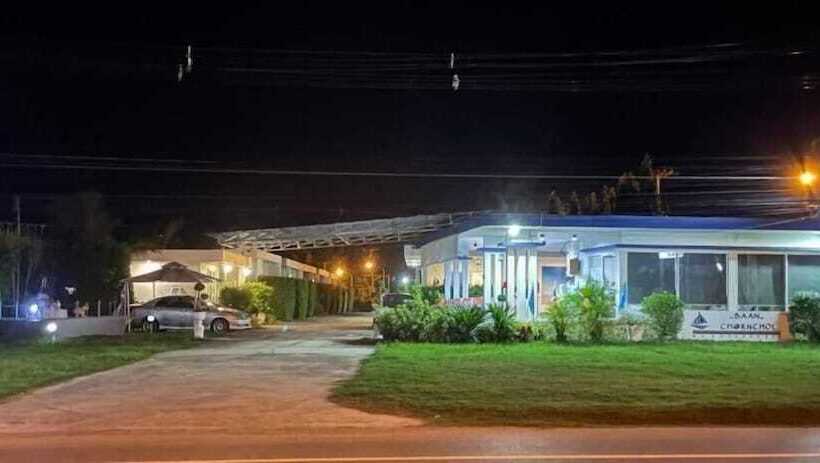 فندق Baan Charnchol Resort Mahasarakham