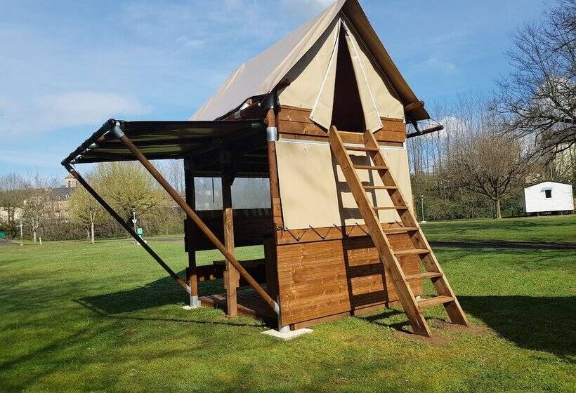 ホテル Camping Les Berges Du Célé