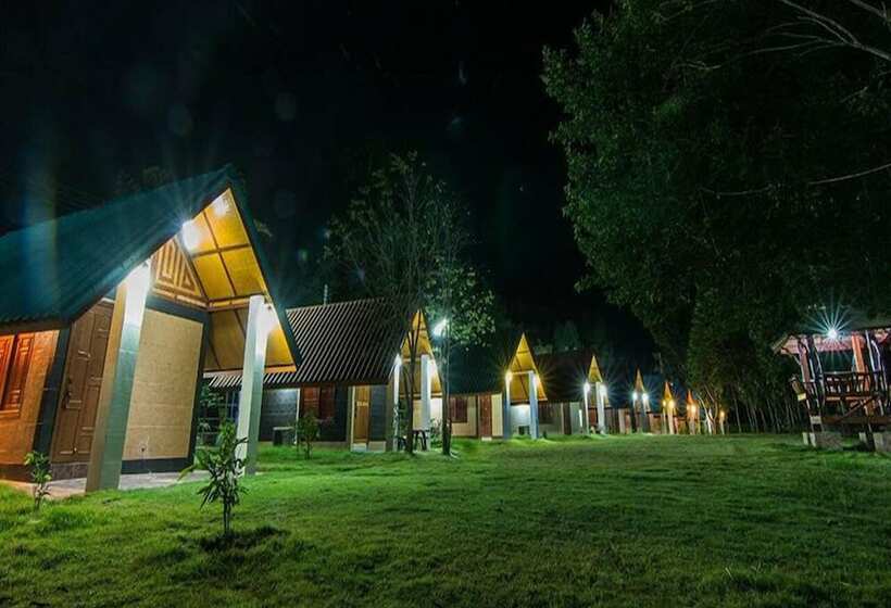 هتل Matharak Resort Kaeng Hin Poeng