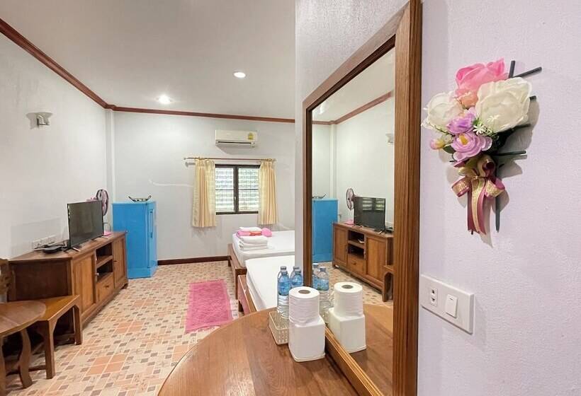 هتل Nahinlad Resort