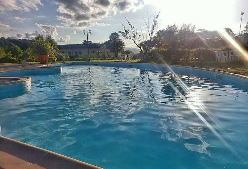 فندق ريفى Agriturismo Terra Nostra