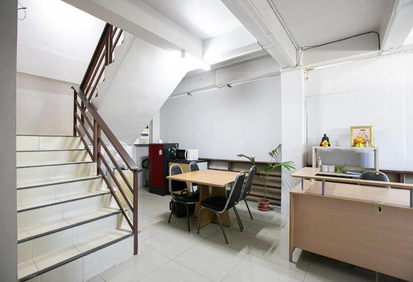 پانسیون Freesia Guesthouse Klong Luang