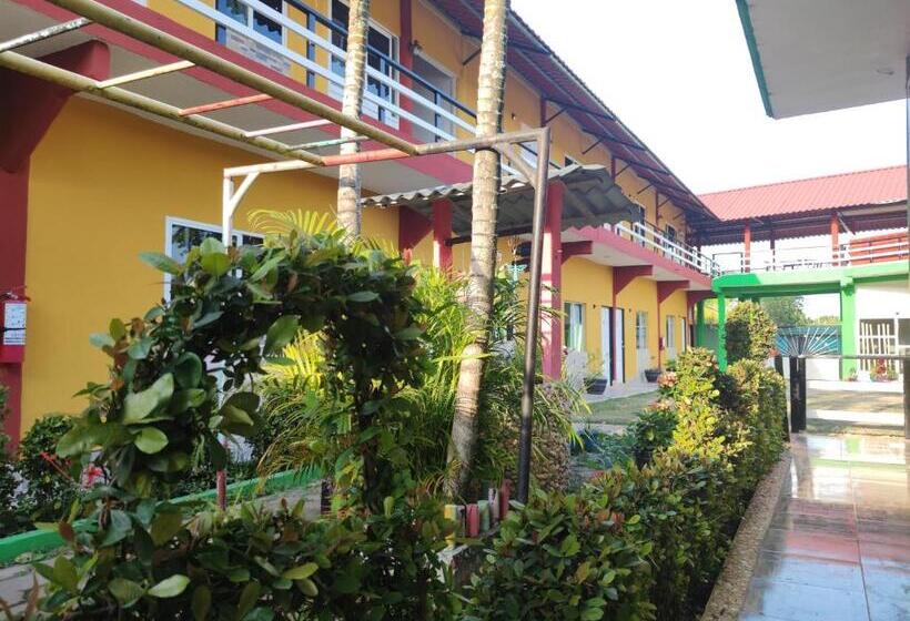 بنسيون Hospedaje Barrancas