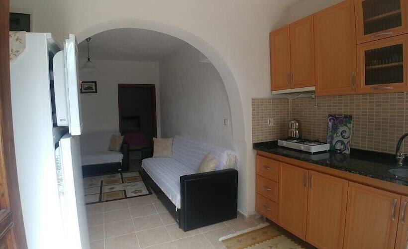 پانسیون Kastro Konak Boutique Otel