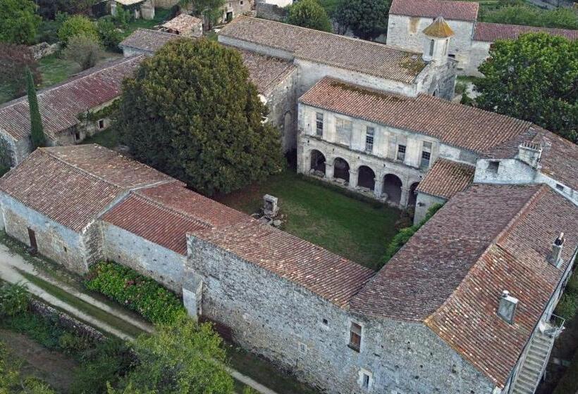 ペンション Association Le Prieuré Saint Barthélémy