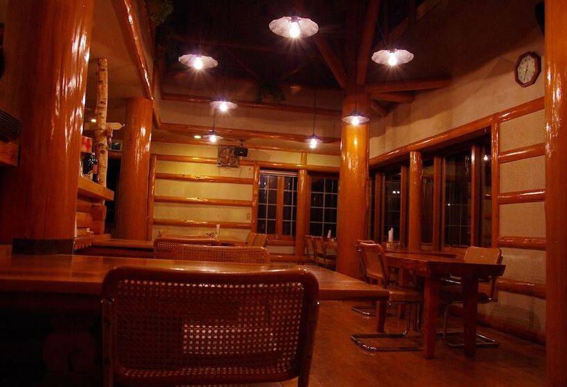 بنسيون Resort Garni Coru