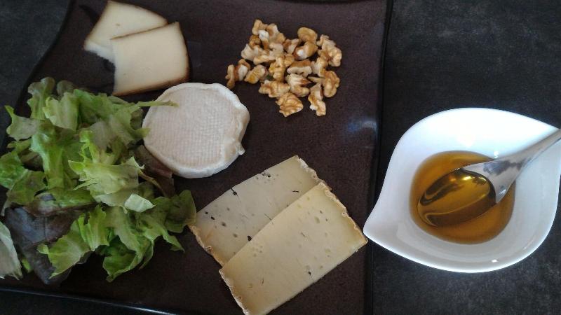 住宿加早餐  La Sarlamandre, Chambres Et Table D Hotes