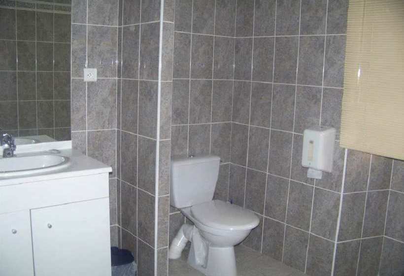 Хостел Auberge De La Tourelle