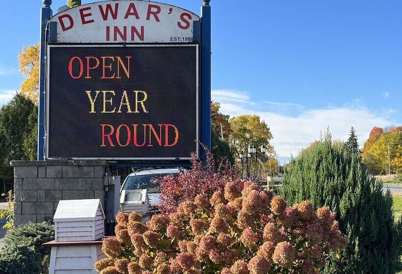 فندق Dewar's Inn On The River