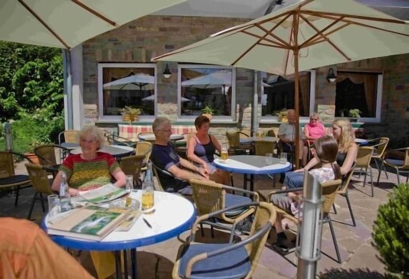 ホテル Landhaus Schend