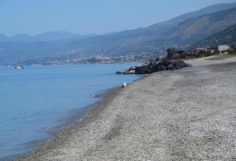 ペンション A Due Passi Dal Mare