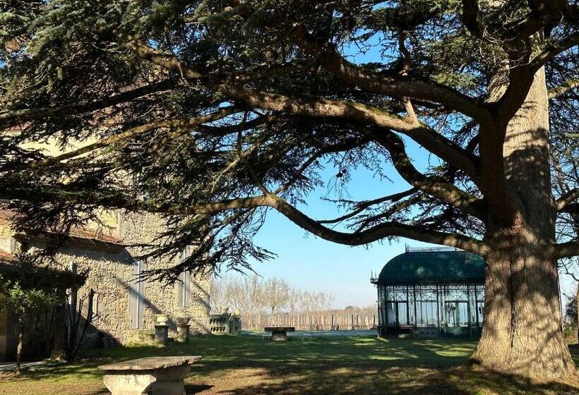펜션 Chateau De Mazelieres