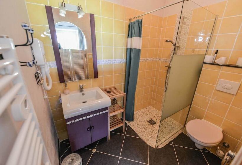 ペンション La Grande Oasis   B&b Et Spa