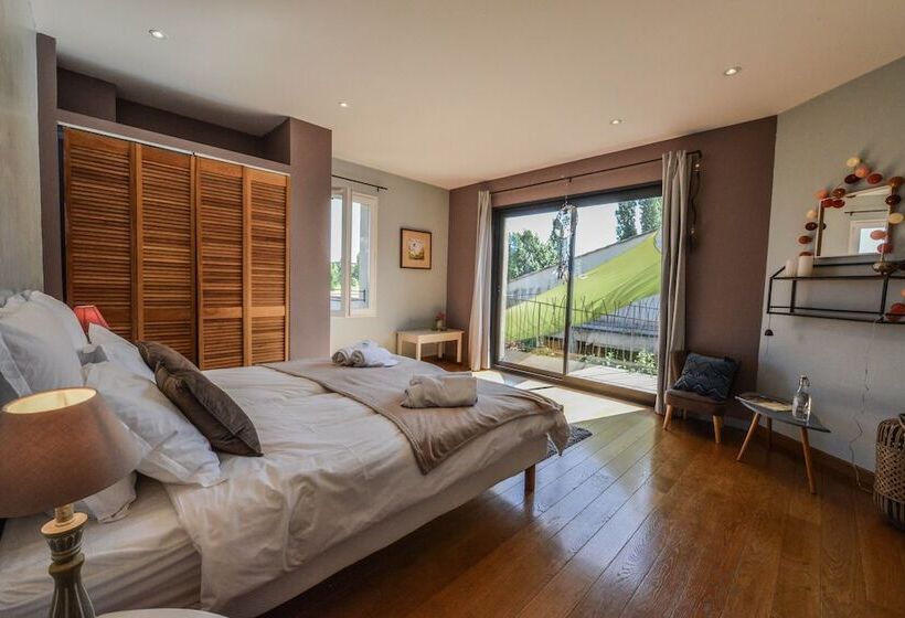 ペンション La Grande Oasis   B&b Et Spa