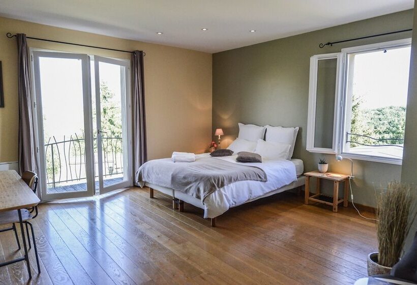 ペンション La Grande Oasis   B&b Et Spa