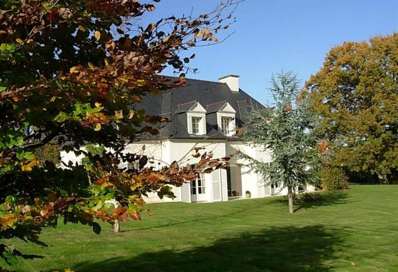 بنسيون Le Sens Des Hôtes