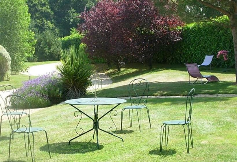 بنسيون Le Sens Des Hôtes