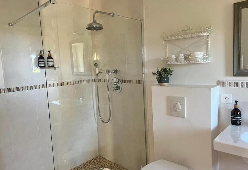 Bed and Breakfast La Girarde