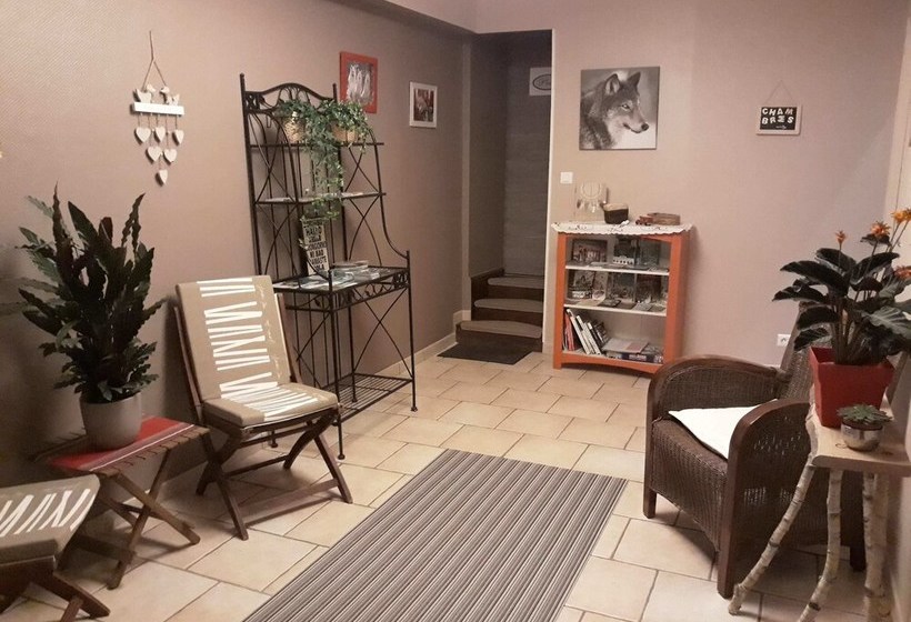 민박 Le Domaine De La Lorièn