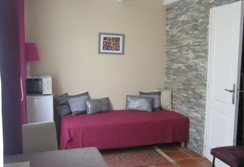 B&b Les Romarins