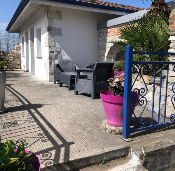 민박 Maison Laratger