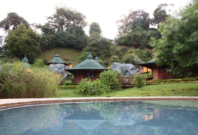 هتل Nautilos Trigana