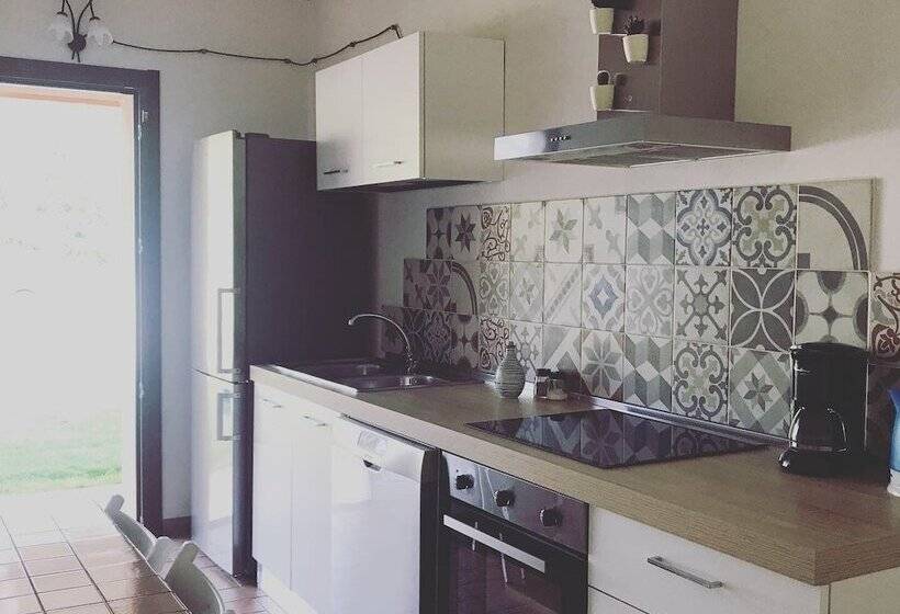 فندق ريفى Agriturismo Annarella