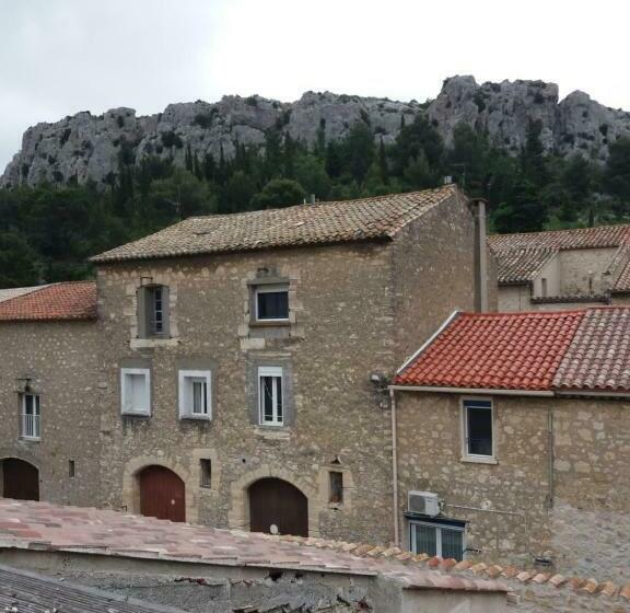 膳宿费 Le Patio Des Cigales